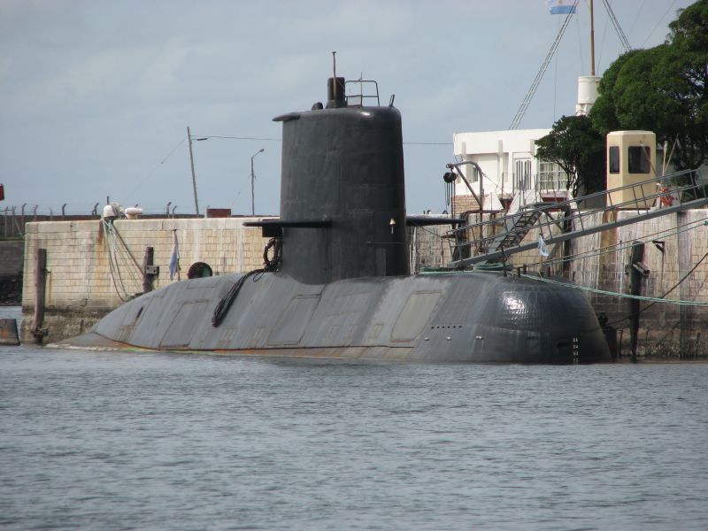 Ofrecen ayuda internacional para el submarino ARA San Juan que está desparecido