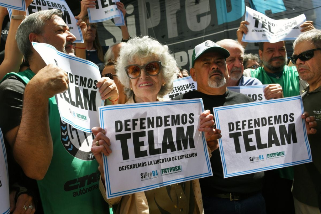 Milei deja en suspenso Télam, la mayor agencia estatal de noticias de América Latina - EL PAÍS
